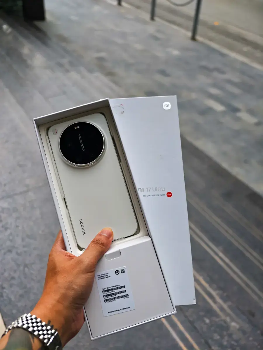 17Ultra nội địa 12/512 sẵn tiếng việt